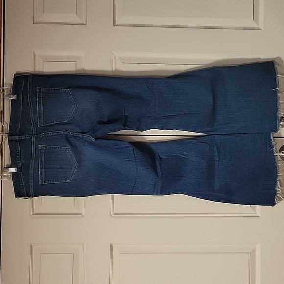 Torrid Perfect Super Flare Vintage Stretch Distressed Blue Flare Jeans - Picture 4 of 14